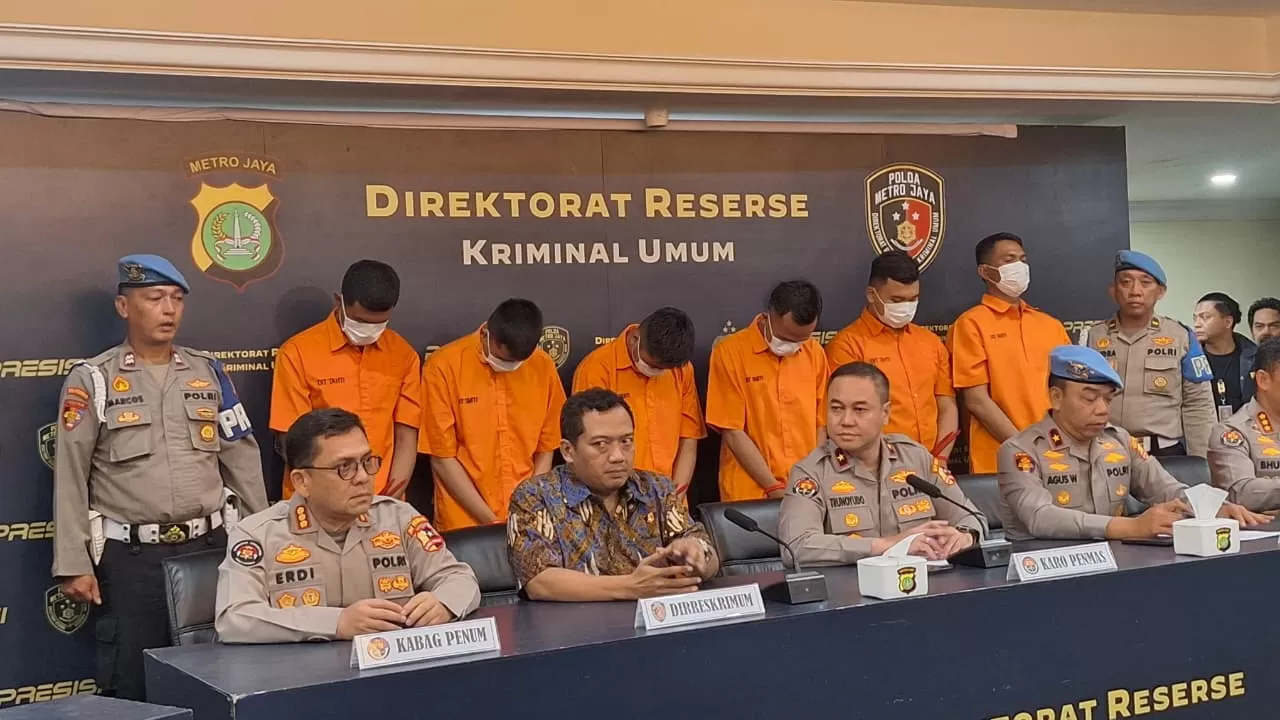 Enam Polisi Tersangka Penganiayaan 2 Warga Mata Elang